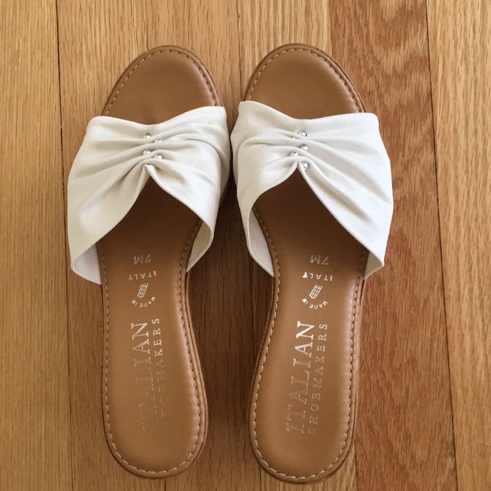 Italian Shoemakers White sandals